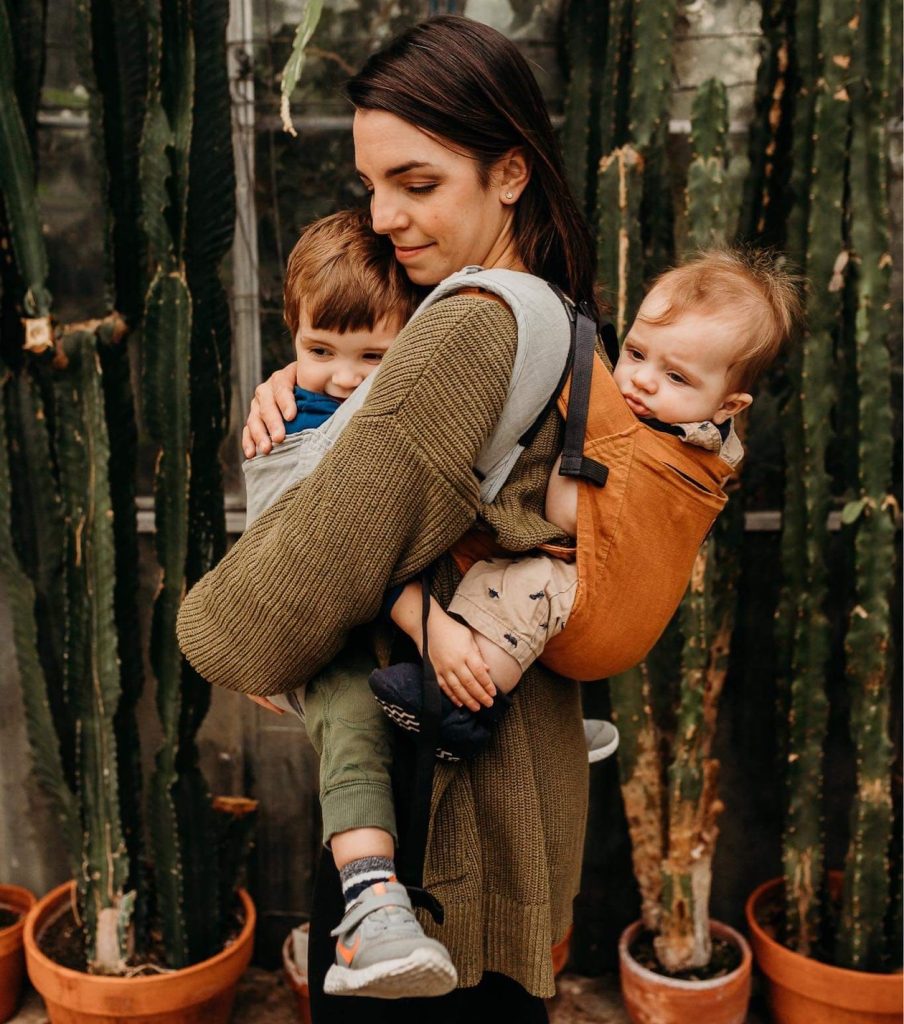 tandem babywearing