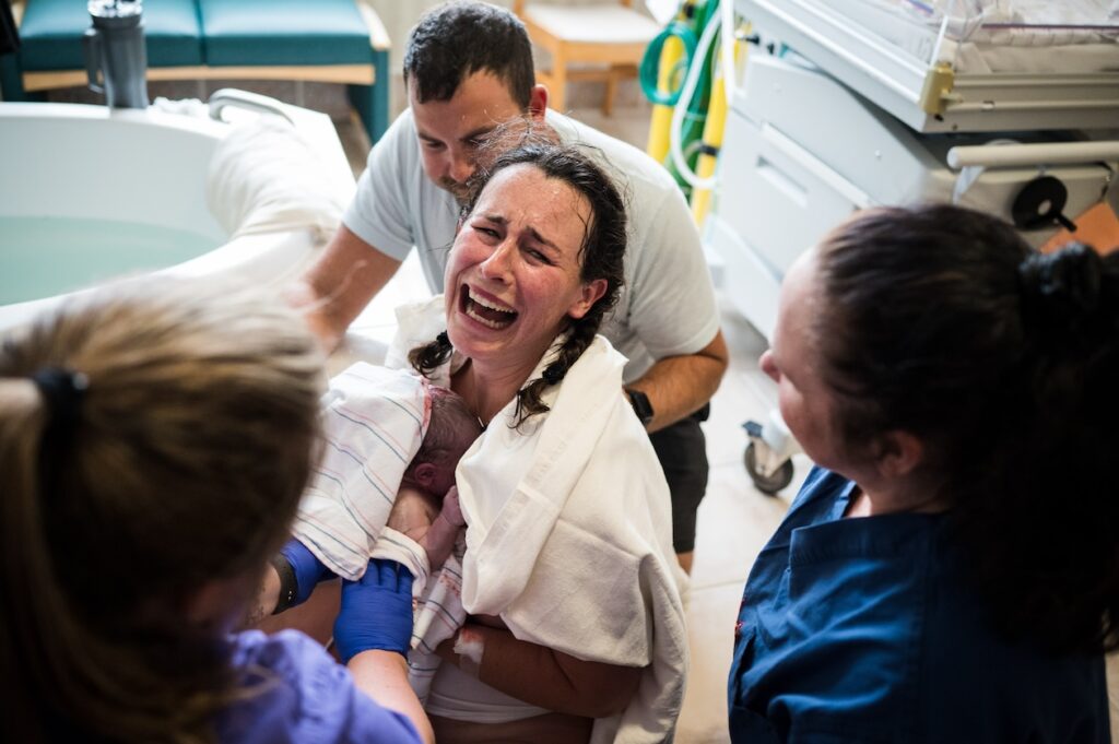 hospital birth with tub