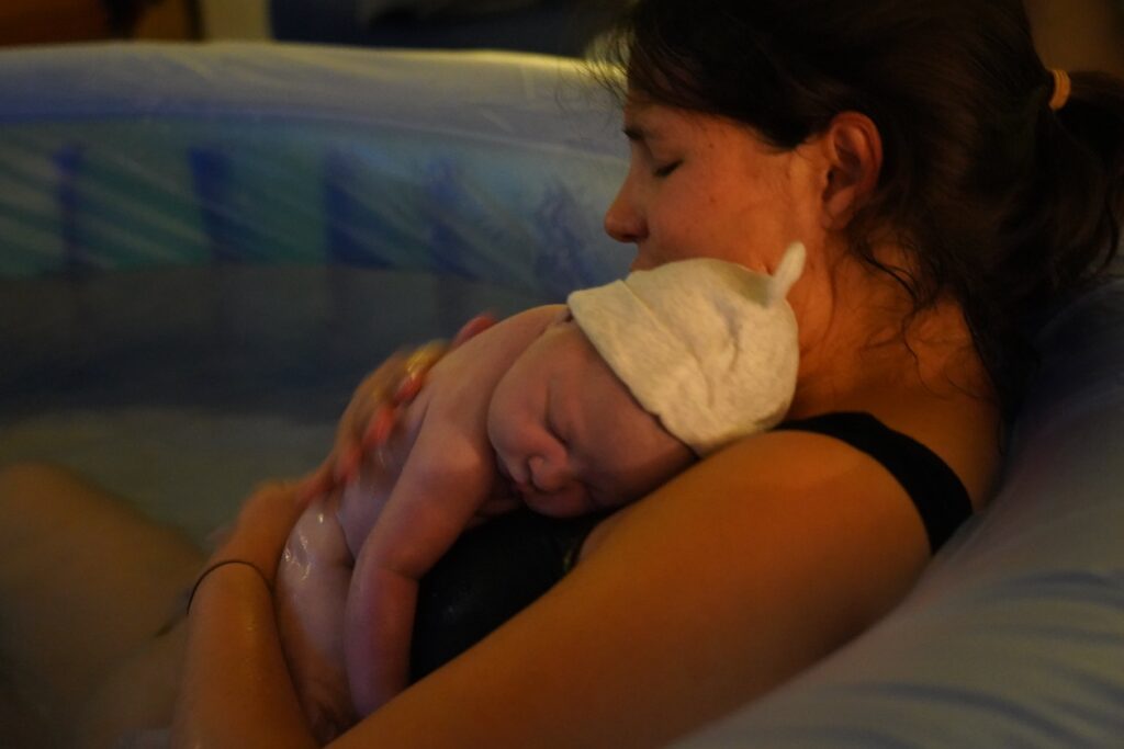 waterbirth at home in france